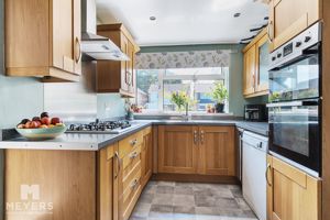 Kitchen- click for photo gallery
